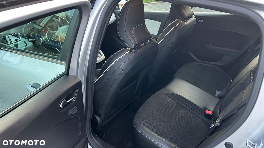 Renault Clio 1.6 E-TECH Intens - 23