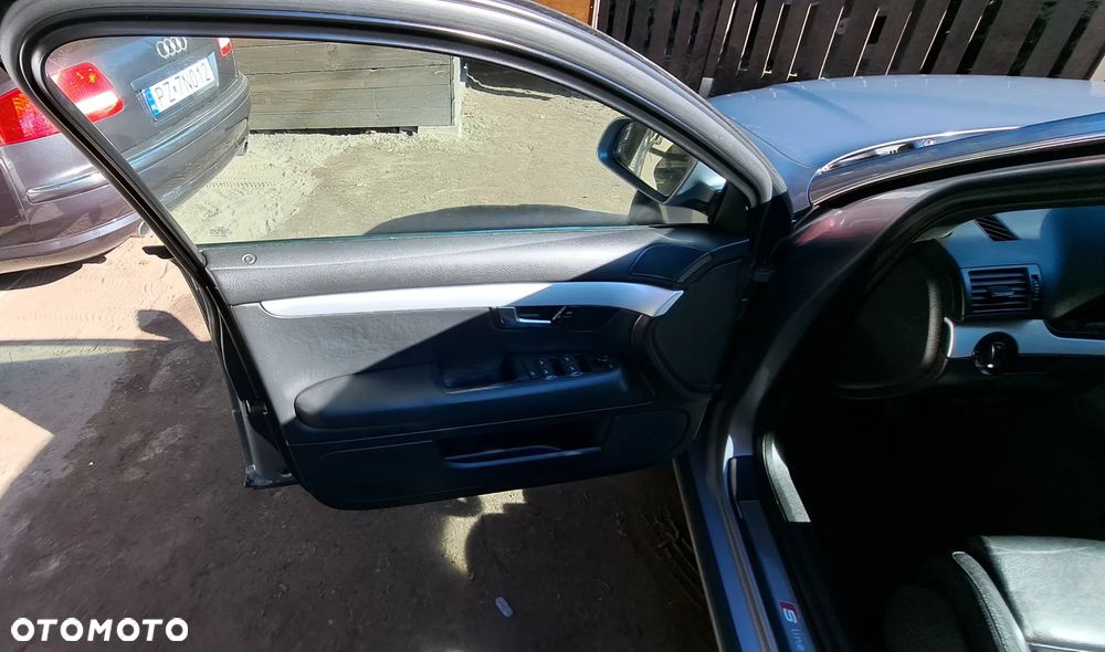 Audi A4 Avant 1.8 T - 14