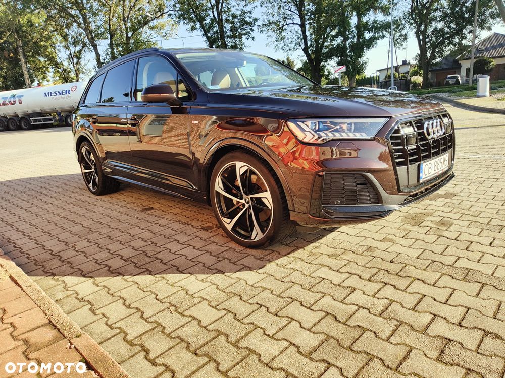 Audi Q7 2020 photo 2