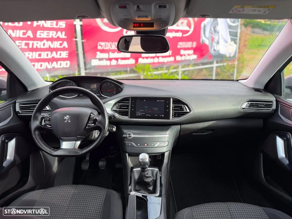 Peugeot 308 SW 1.5 BlueHDi Style - 14