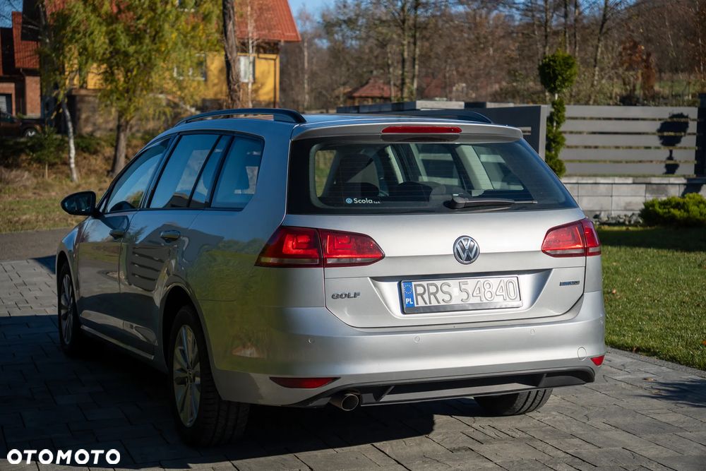 Volkswagen Golf VII Variant Diesel Comfortline - 7