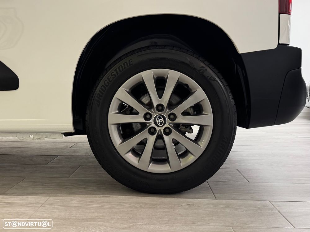 Toyota Proace City - 12