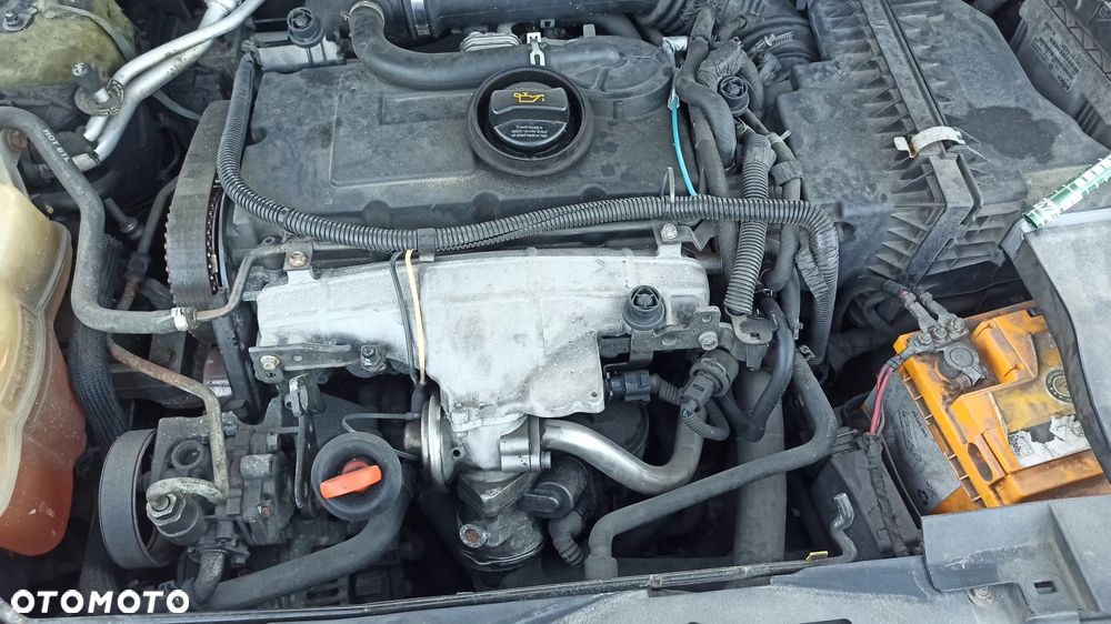 DODGE CALIBER 2.0 Diesel 141KM - 13