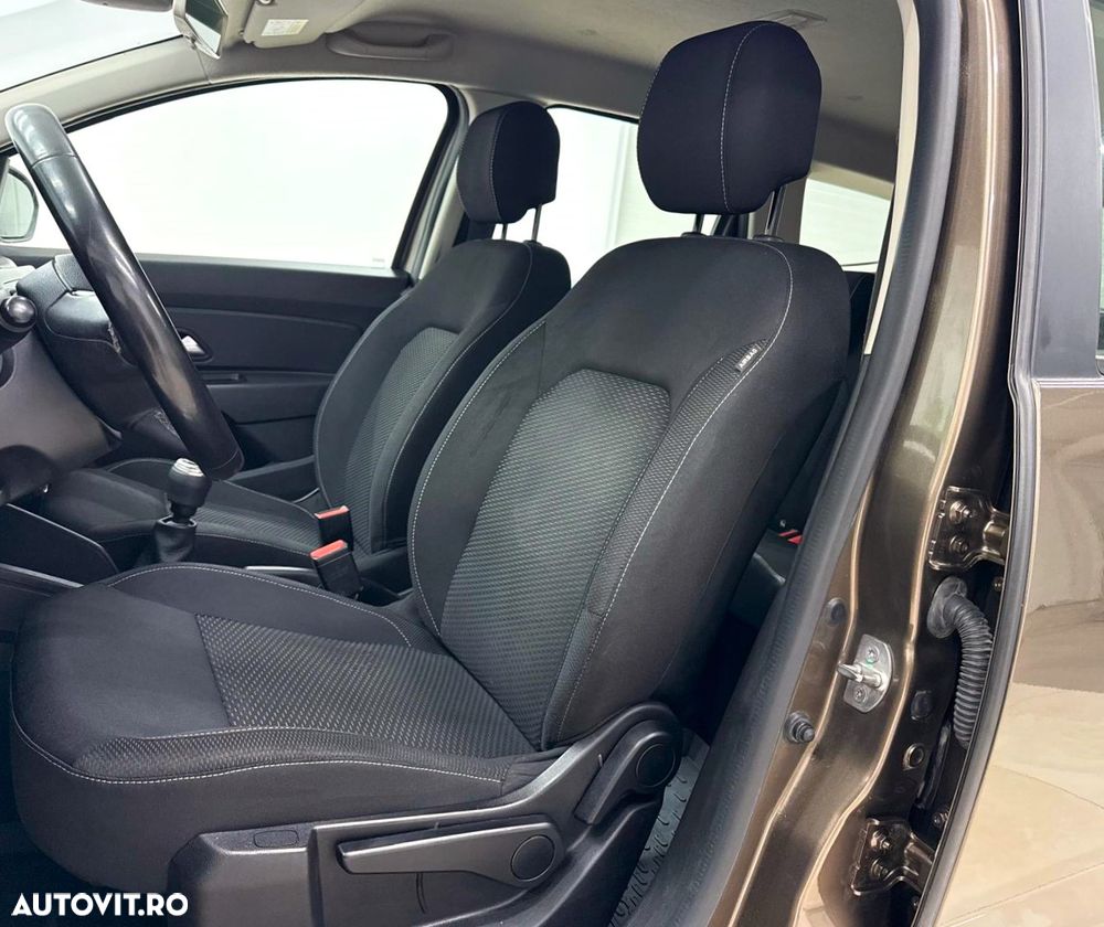 Dacia Duster TCe 125 4WD Comfort - 18