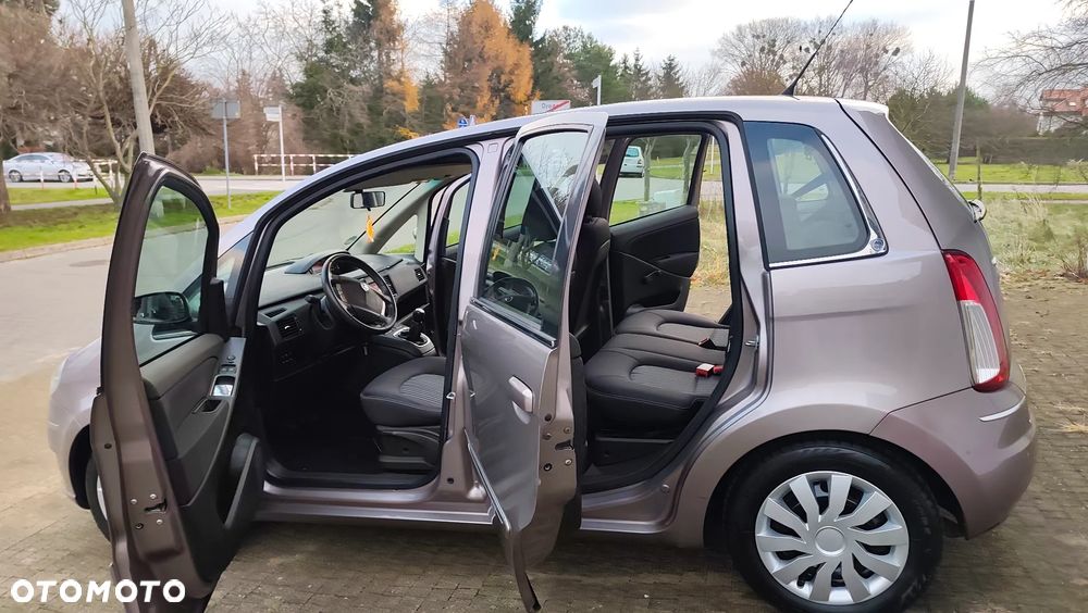 Lancia Musa 1.3 Multijet 16v DPF Gold - 9