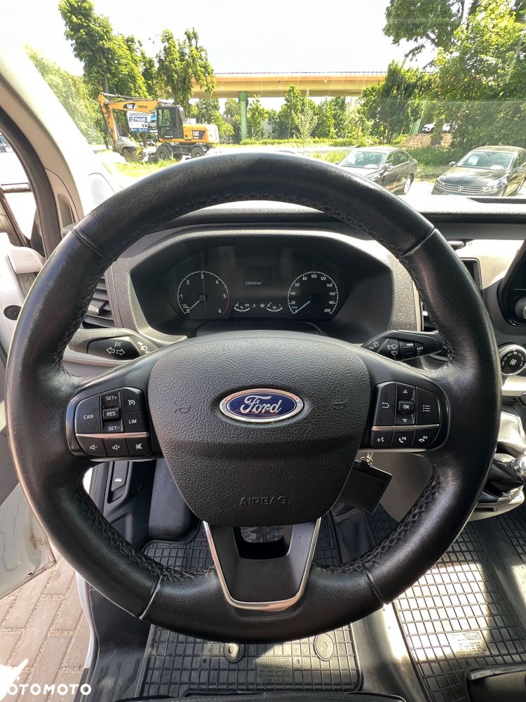 Ford Transit Custom - 9