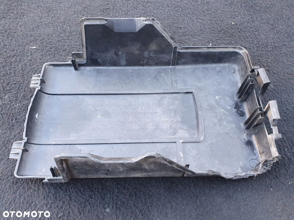 Osłona pokrywa akumulatora AUDI A3 8P GOLV PLUS 1K0915443A - 3