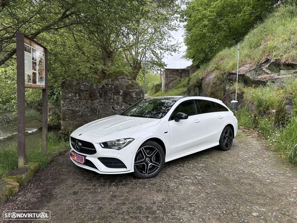 Mercedes-Benz CLA 250 e Shooting Brake AMG Line - 1