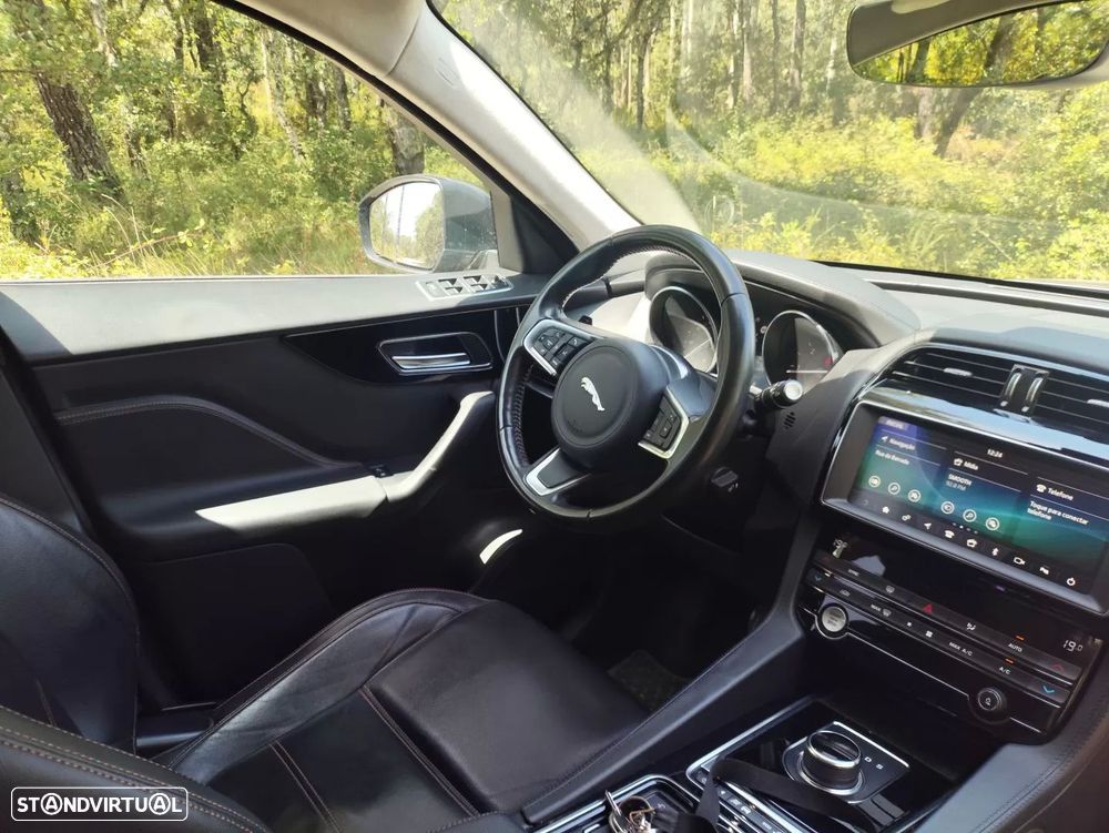 Jaguar F-Pace 2.0 i4D Prestige Aut. - 24