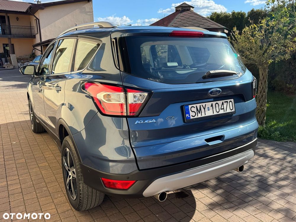 Ford Kuga 1.5 EcoBoost 2x4 Titanium - 6