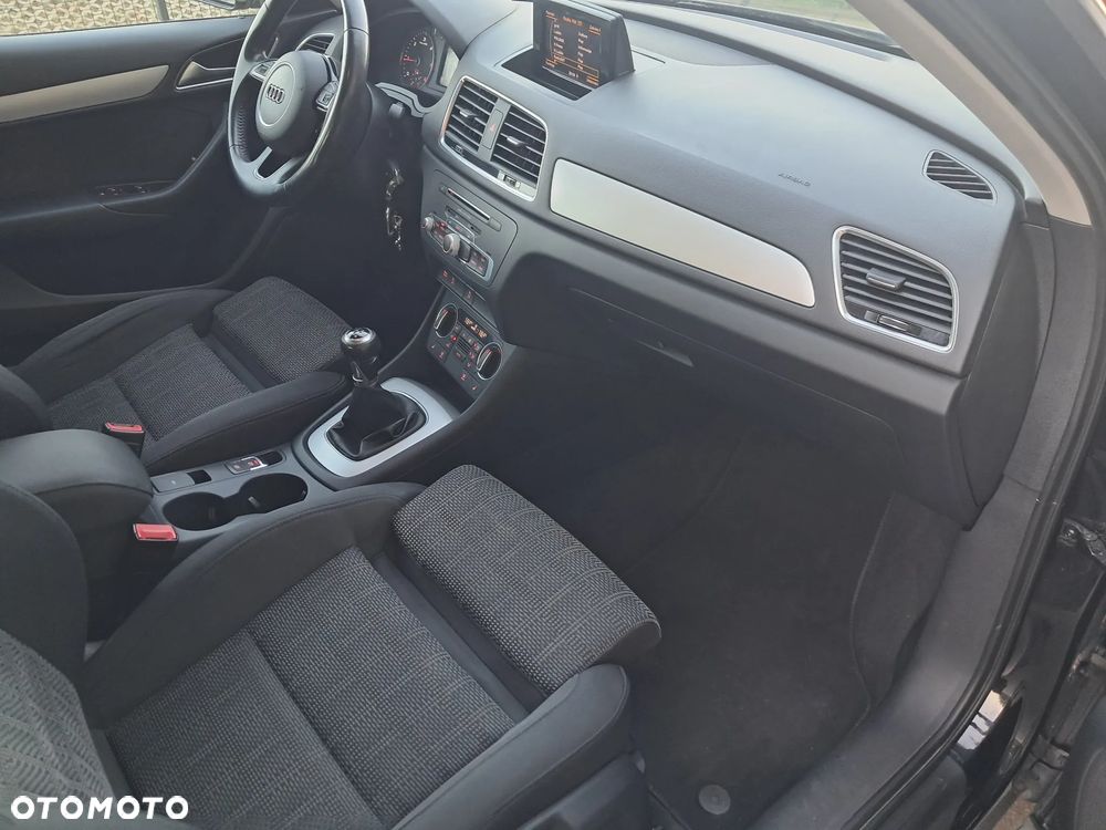 Audi Q3 - 10