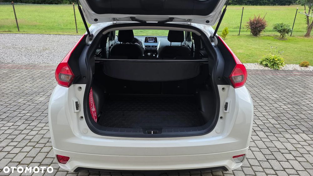 Mitsubishi Eclipse Cross 1.5 T Intense - 27