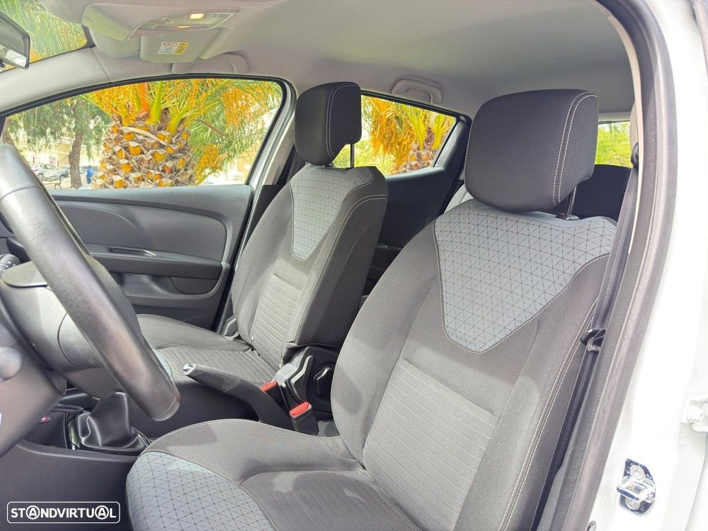 Renault Clio 1.5 dCi Confort - 8