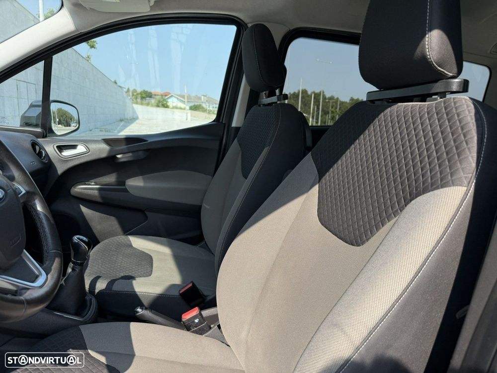 Ford Tourneo Courier 1.0 EcoBoost S&S Trend — fotografia 11