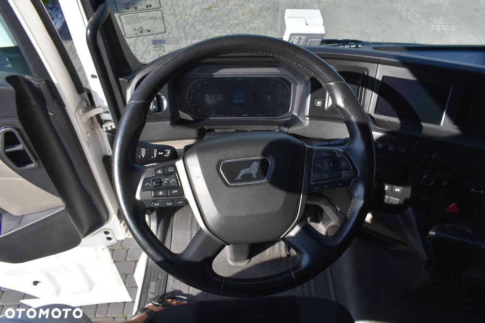 MAN TGX 18.470 // FULL LED  // 90% OPONY // NAVI // VIRTAUL COCKPIT // - 31