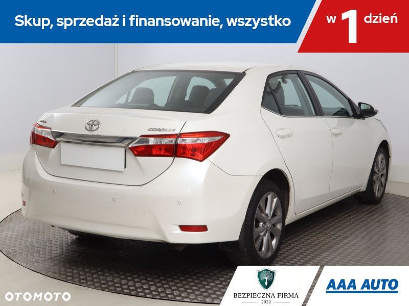 Toyota Corolla - 7