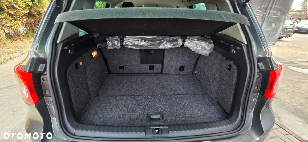 Volkswagen Tiguan 2.0 TDI DPF BlueMotion Technology Exclusive - 29