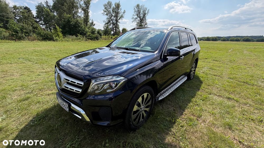 Mercedes-Benz GLS - 26