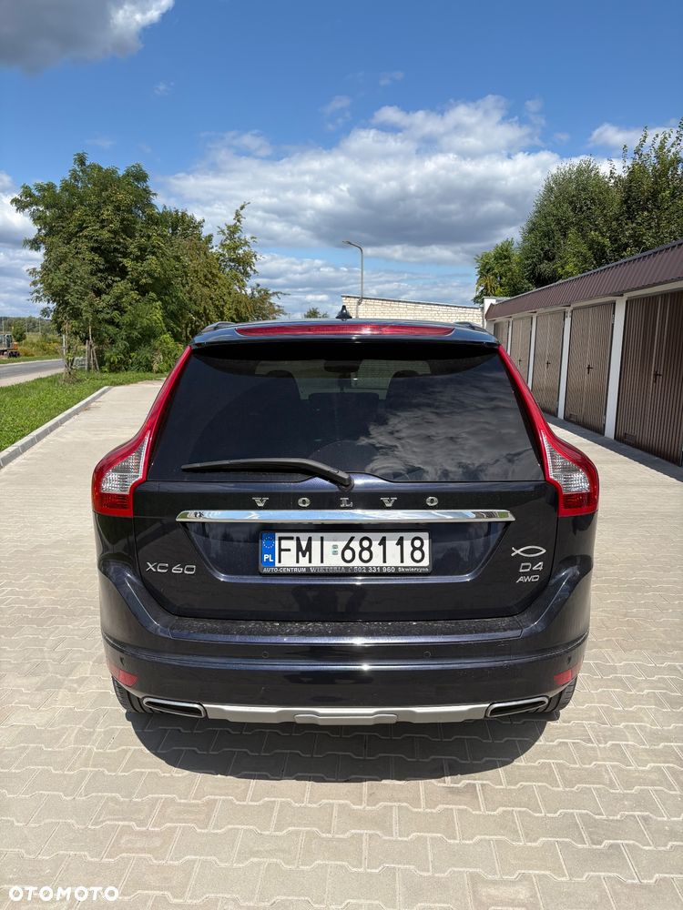 Volvo XC 60 D4 AWD Summum - 3