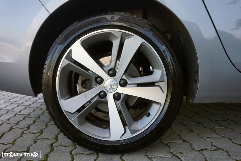 Peugeot 308 SW 1.2 PureTech GT Line - 29