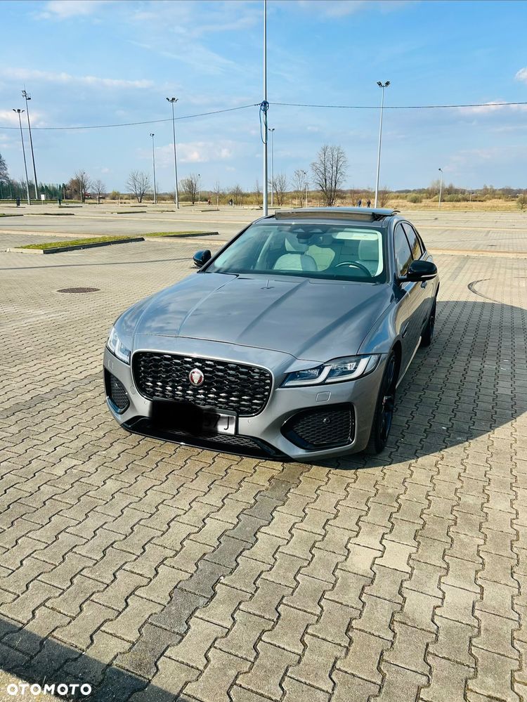Jaguar XF 2.0 P250 HSE - 1