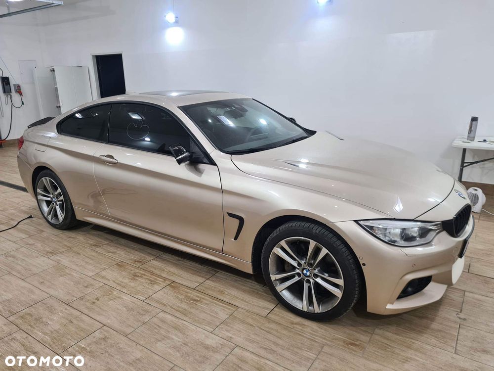 BMW Seria 4 435i xDrive - 23