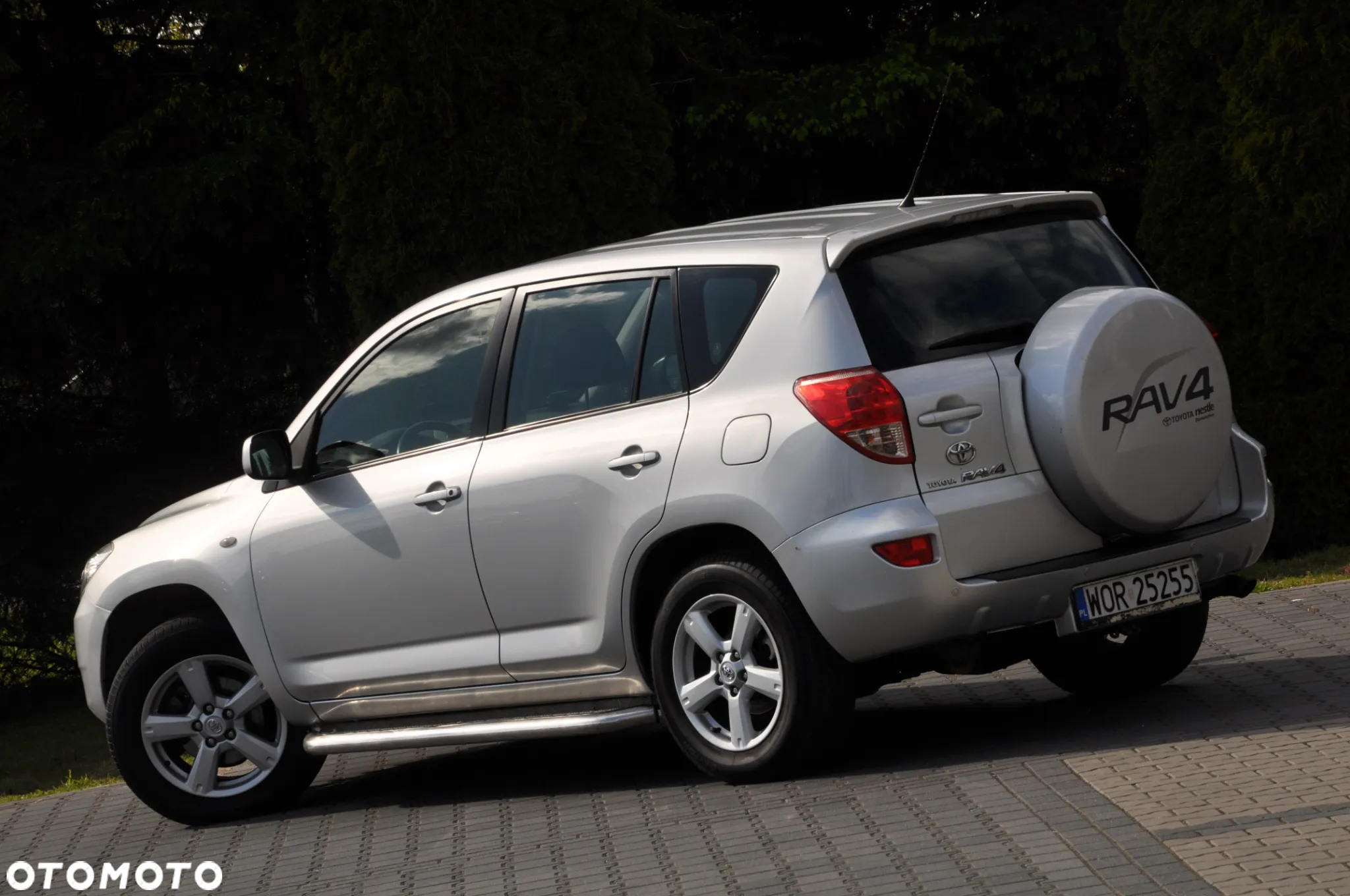 Toyota RAV4 2.0 4x4 Automatik Executive - 17