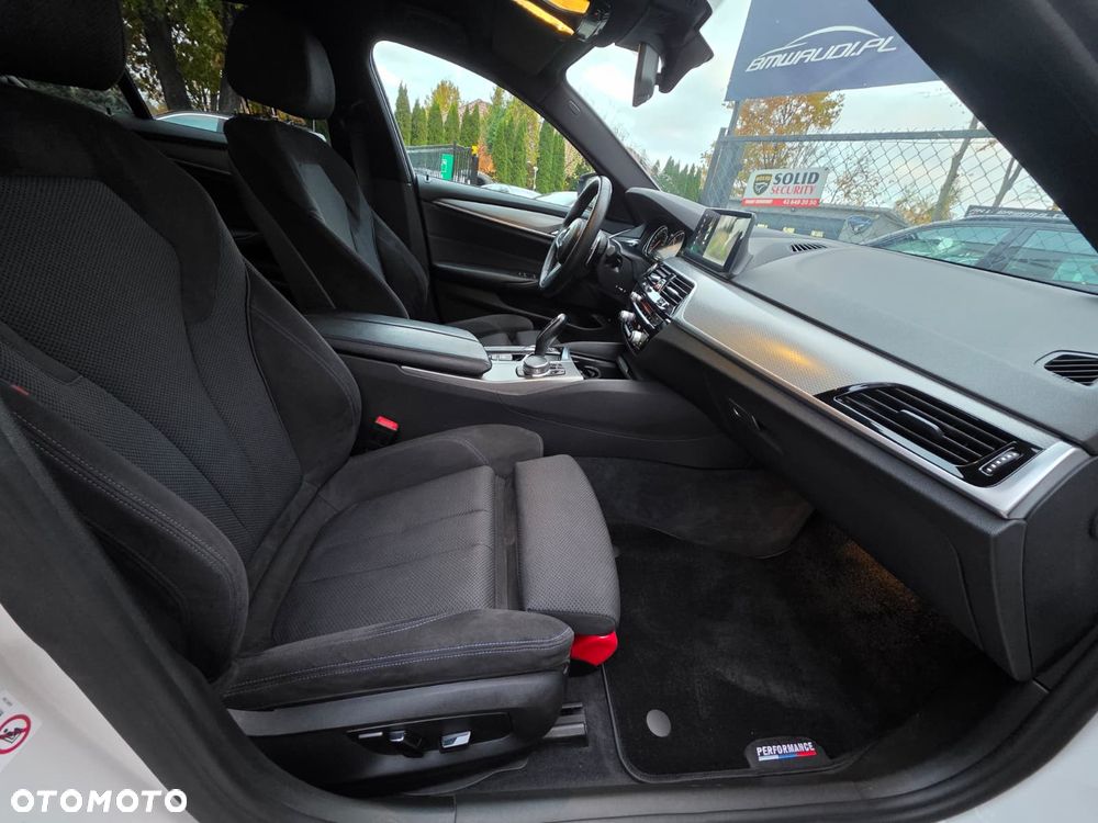 BMW Seria 5 520d xDrive M Sport sport - 21