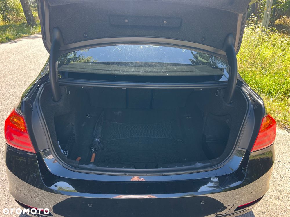 BMW Seria 3 320d Efficient Dynamics Sport Line - 21