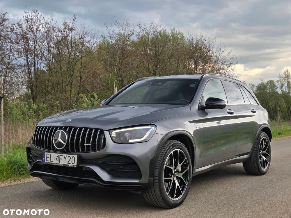 Mercedes-Benz GLC - 1
