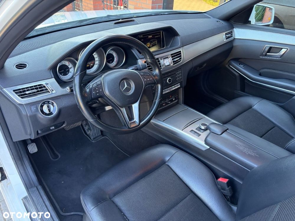 Mercedes-Benz Klasa E 250 CDI 7G-TRONIC Elegance - 8