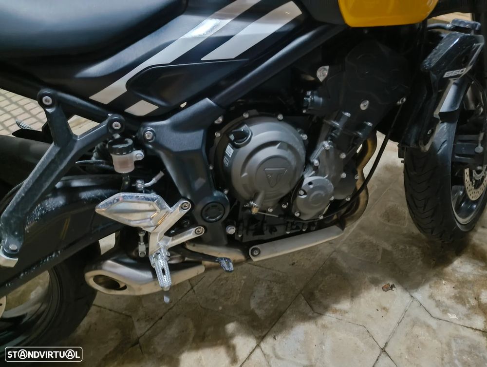 Triumph Trident - 10