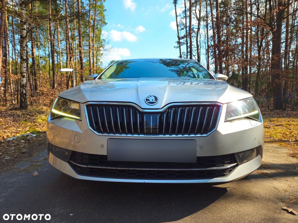 Skoda Superb 2.0 TDI SCR 4x4 Style DSG - 7