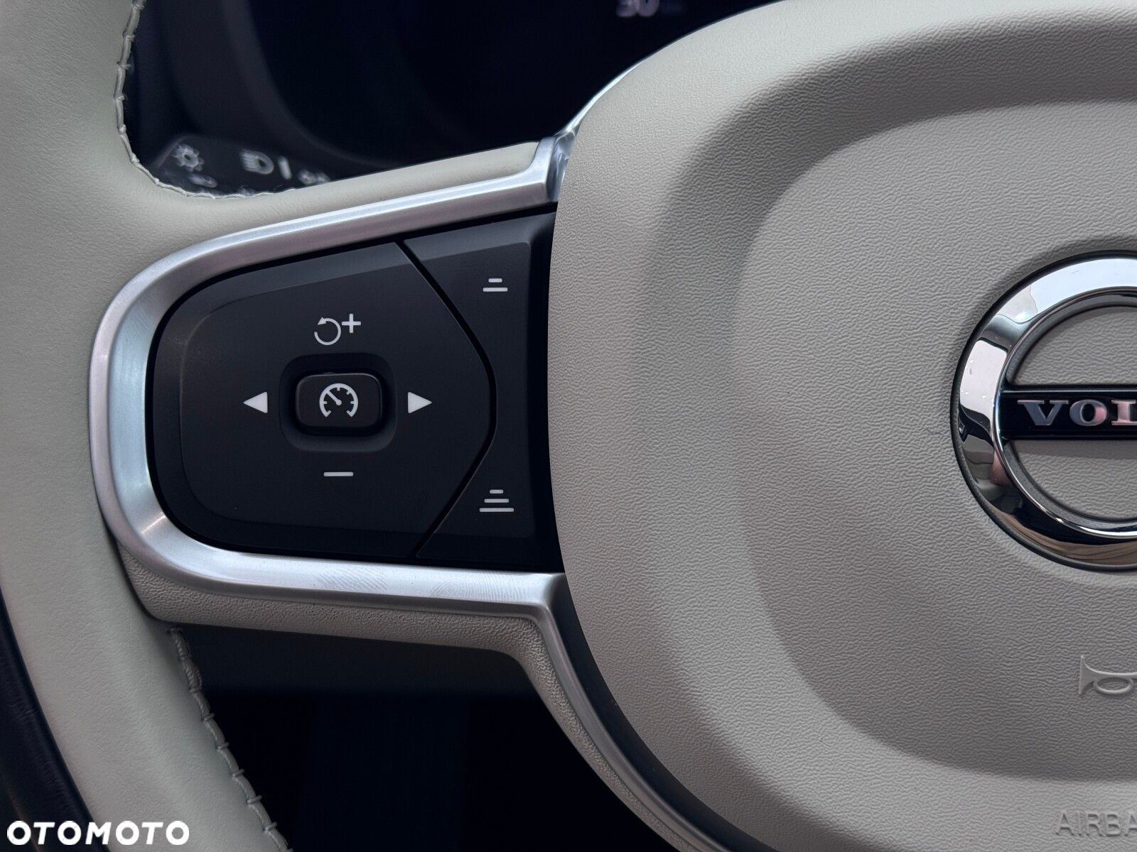 Volvo XC 60 - 23