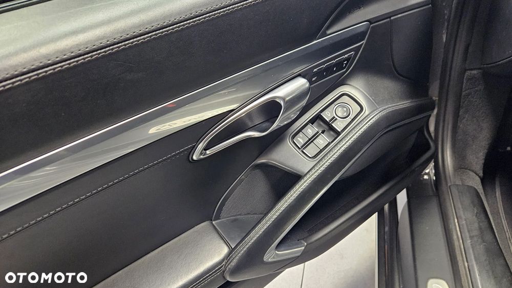 Porsche 911 Carrera 4S PDK - 6