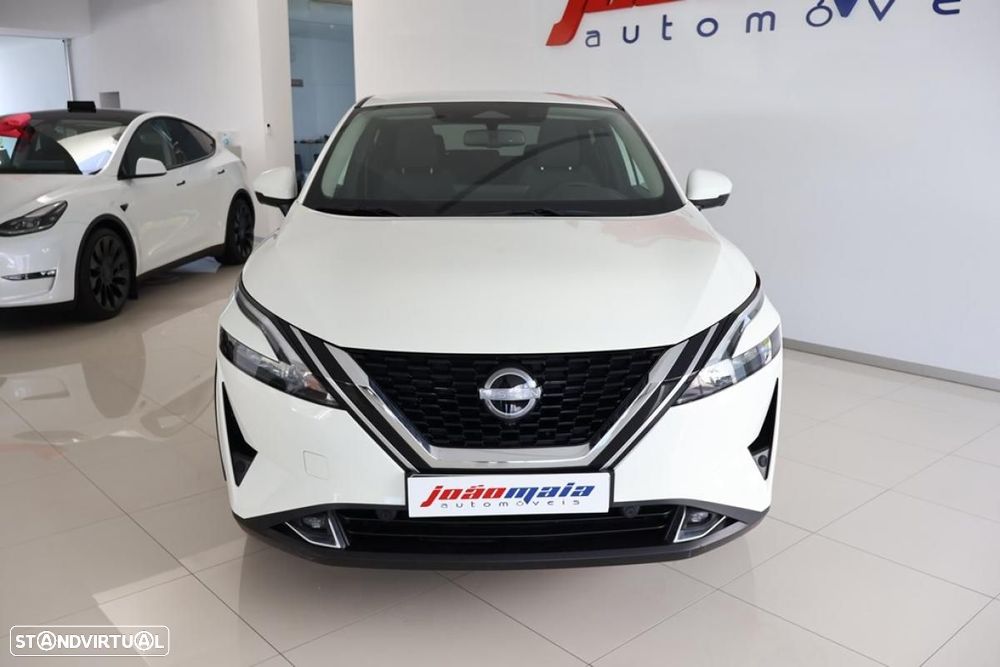 Nissan Qashqai 1.3 DIG-T N-Connecta Xtronic - 3
