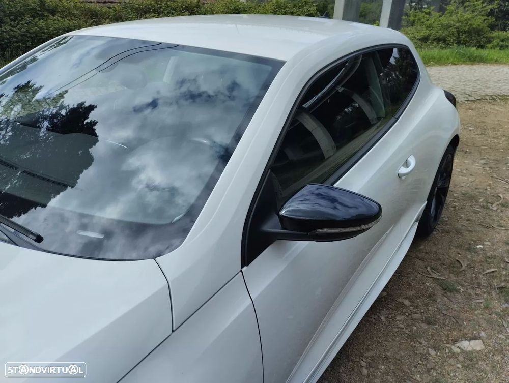 Volkswagen Scirocco 1.4 TSI Sport — fotografia 13