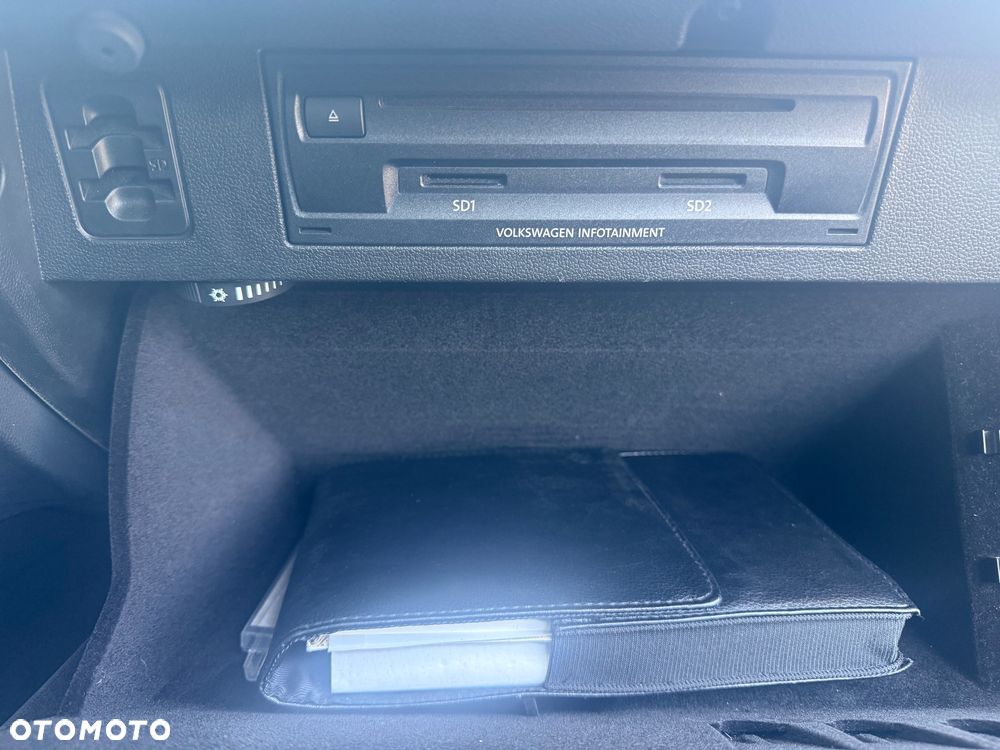 Volkswagen Passat 1.6 TDI SCR DSG Comfortline - 10