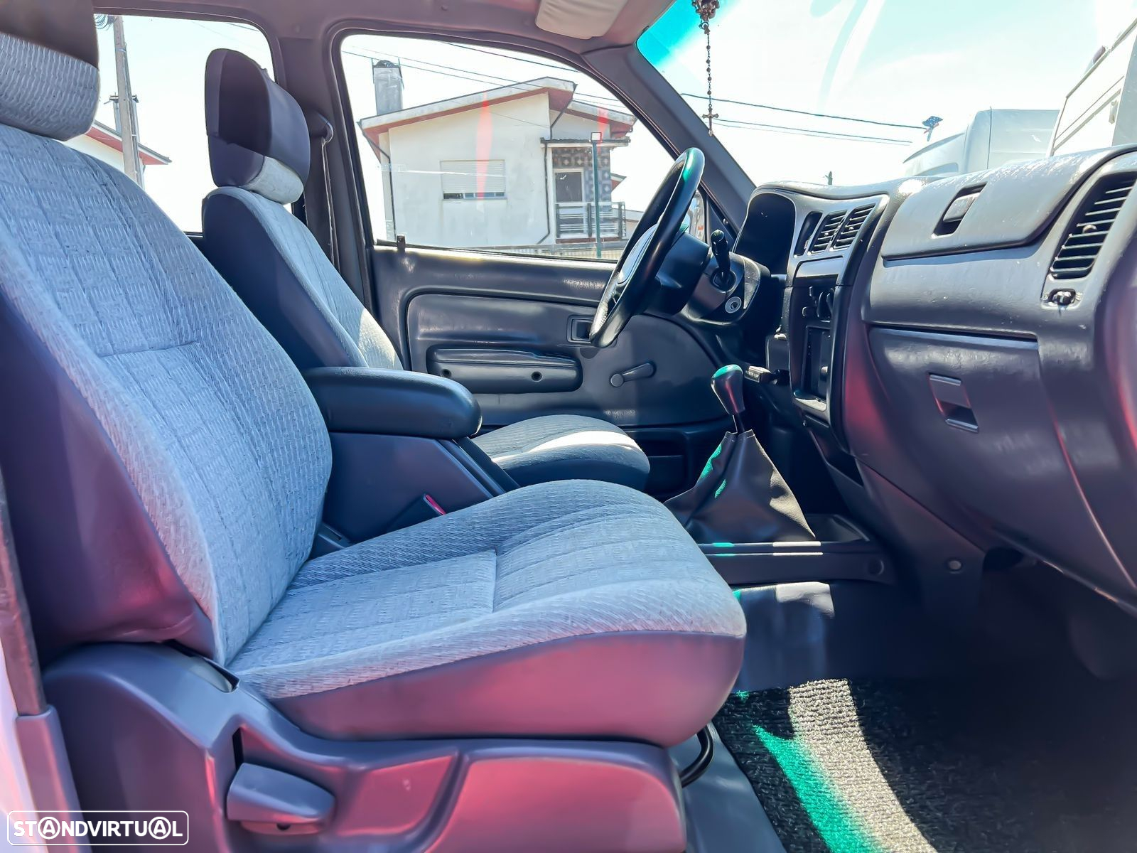 Toyota Hilux 2.4 D LN145LPM CD Cx Met - 15