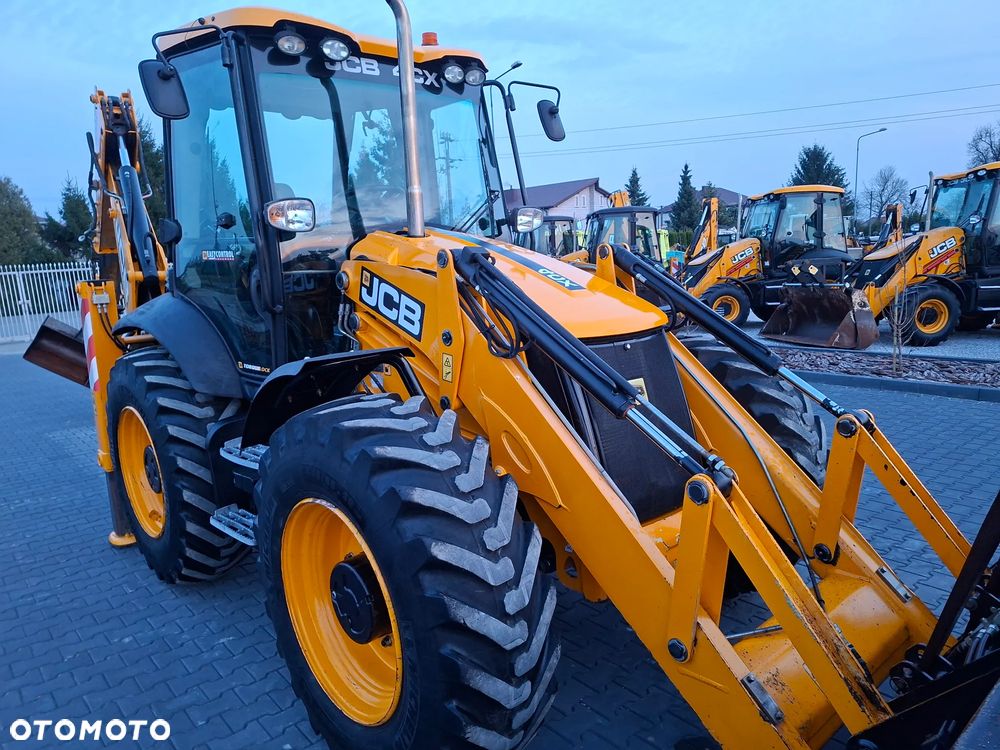 JCB JCB 4CX / Super Stan / Koparko-Ładowarka / - 19