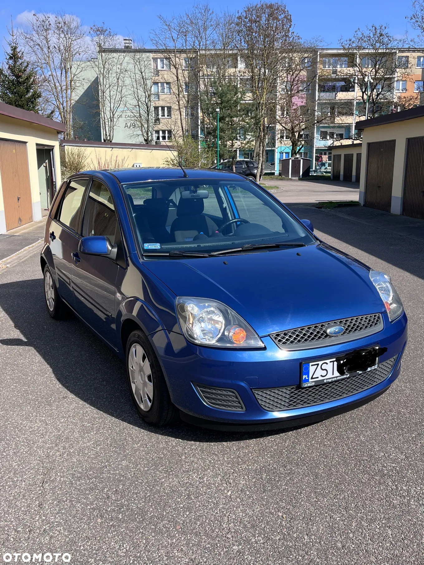 Ford Fiesta 1.3 Ambiente - 4