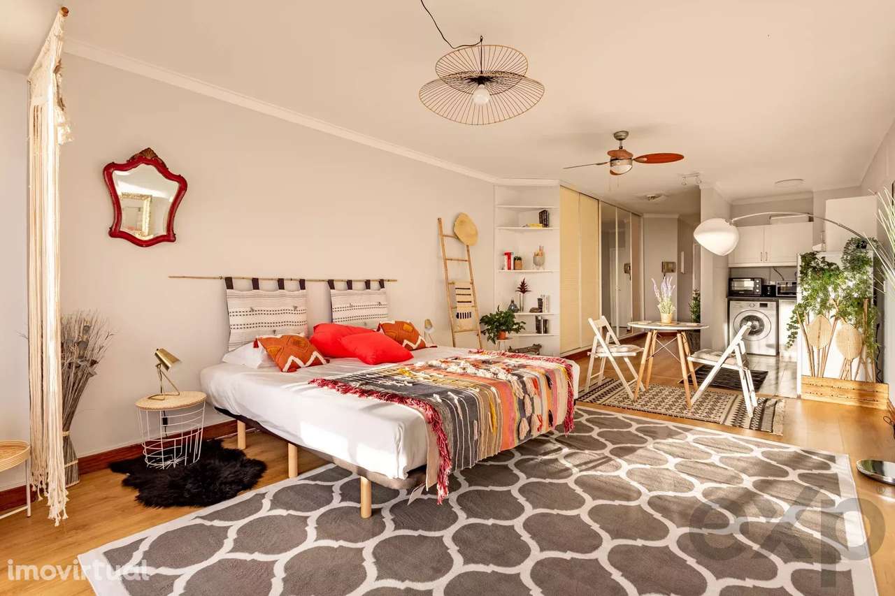 Estúdio totalmente mobilado e equipado com vista mar em São João da Ca - Grande imagem: 5/11