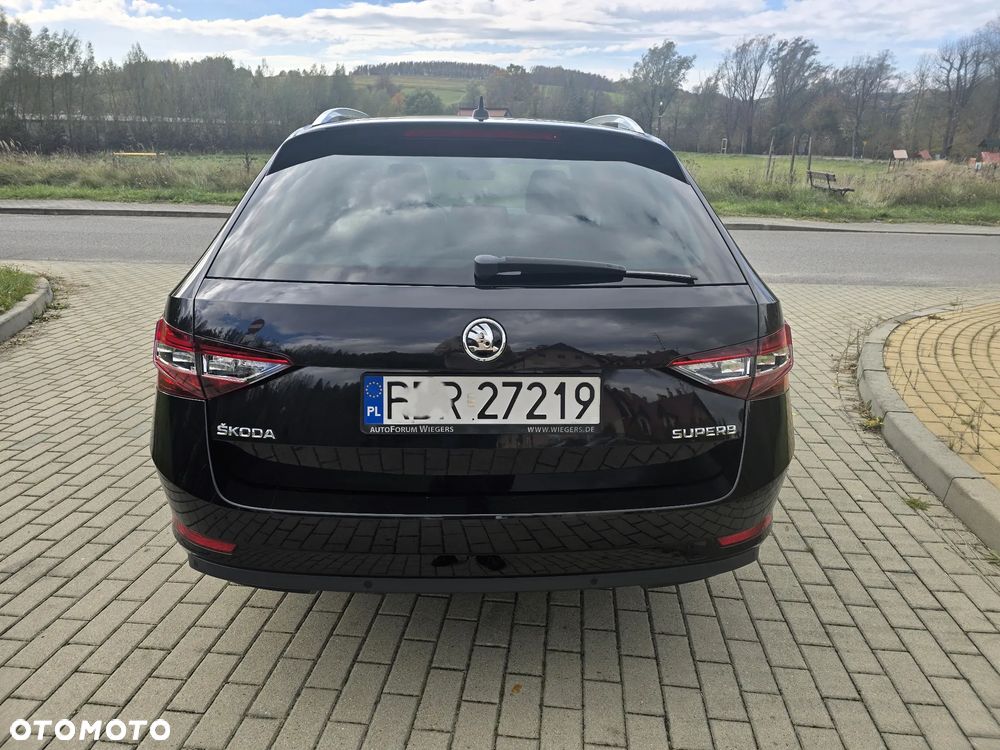 Skoda Superb 2.0 TDI DSG Style - 5