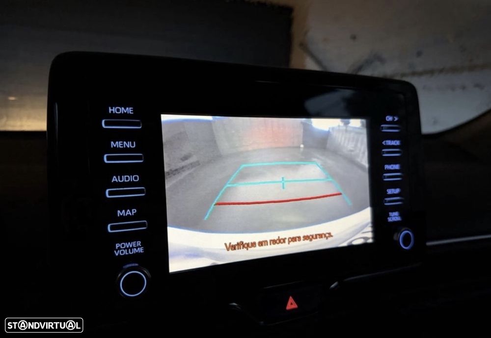 Toyota Yaris 1.5 HDF Comfort Plus - 8