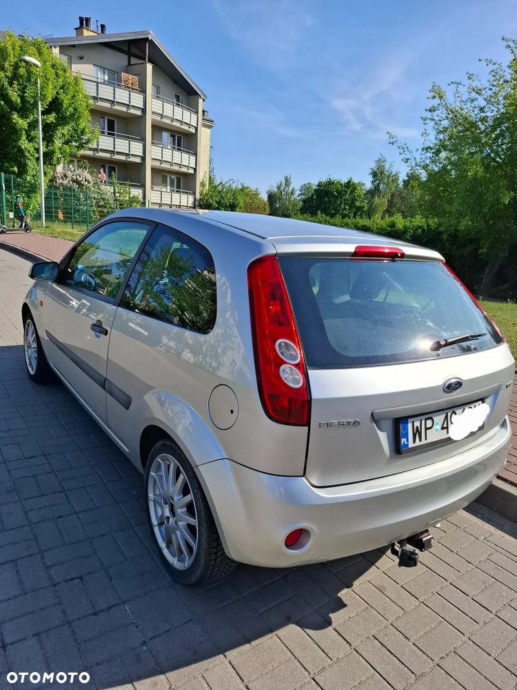 Ford Fiesta 1.4 TDCI - 3