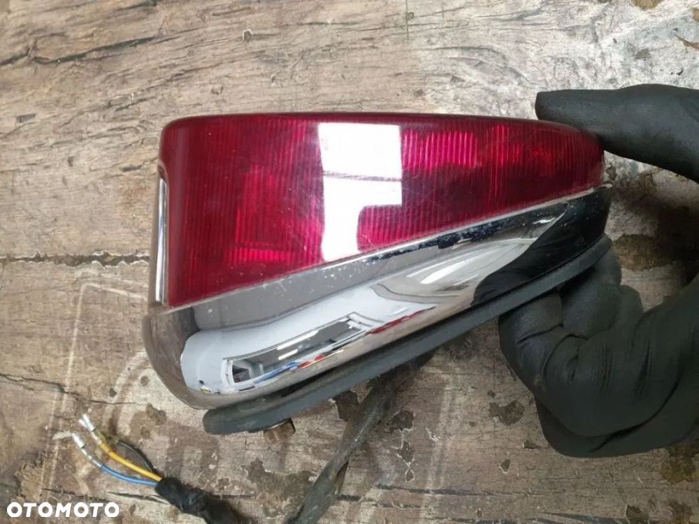 Lampa tył Yamaha Drag Star Classic / Road Star / Royal Star / Venture - 8