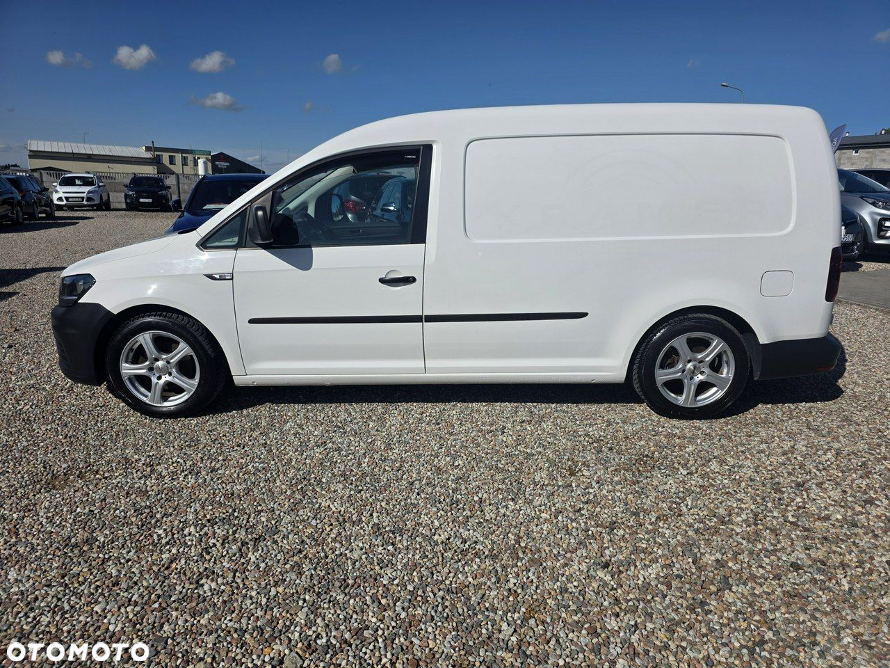 Volkswagen Caddy - 10