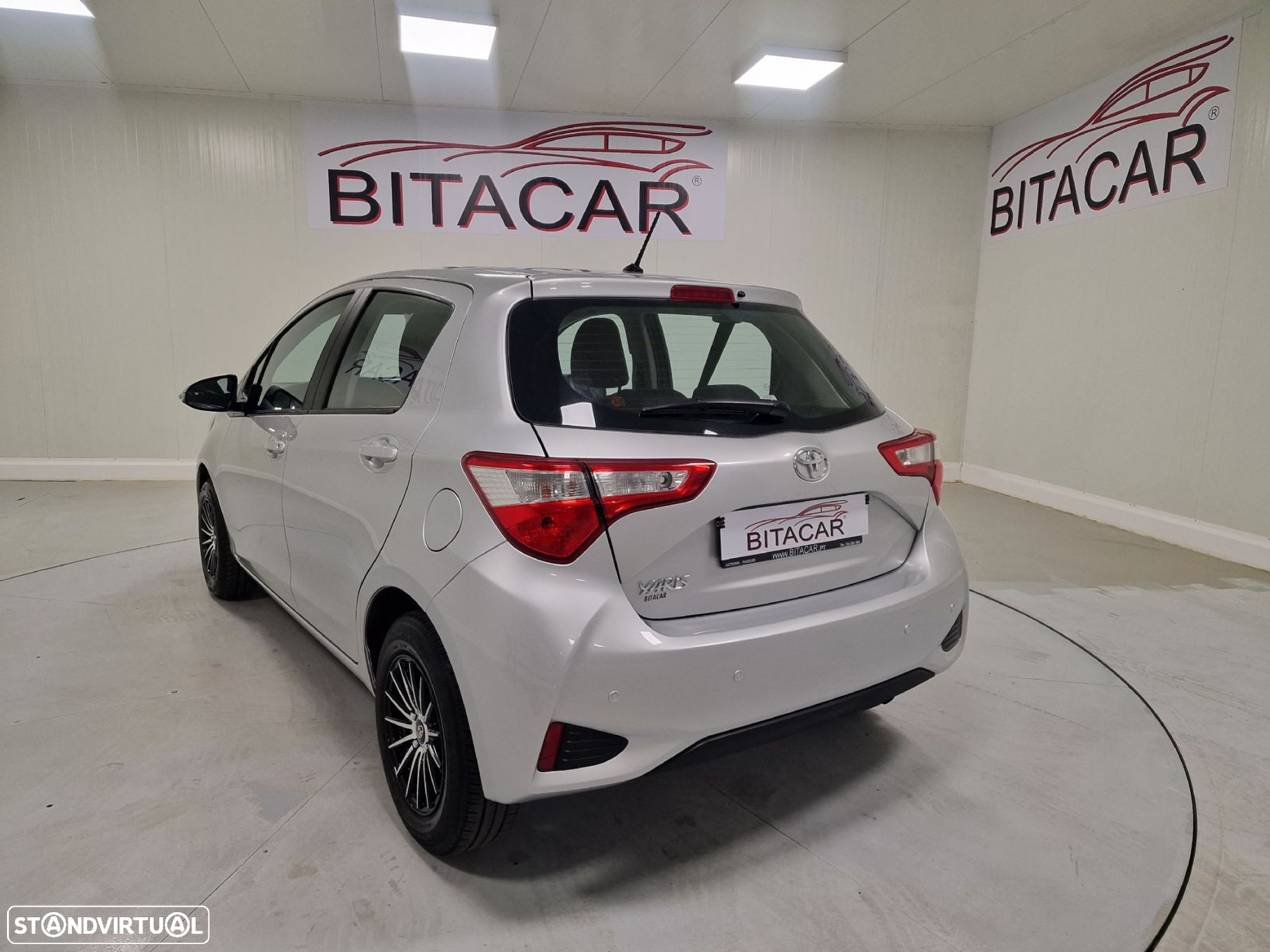 Toyota Yaris - 23