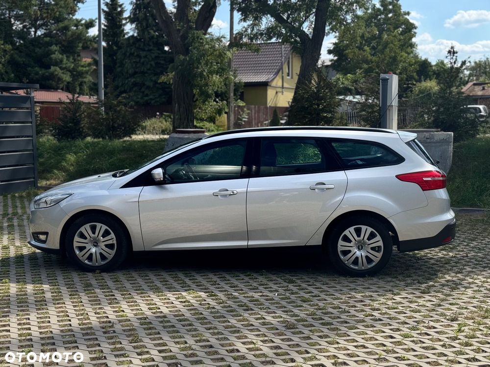 Ford Focus - 8