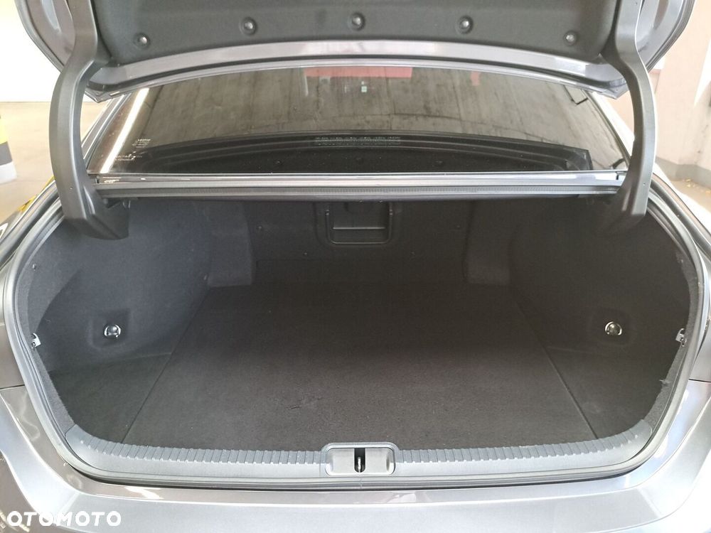 Lexus ES 300h Business Edition - 15